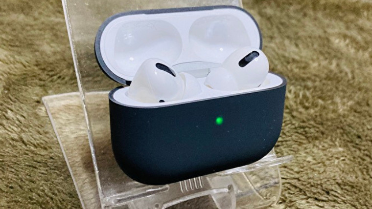 Amazonで購入 サラサラairpods Pro ケースの付け方レビュー さんログ